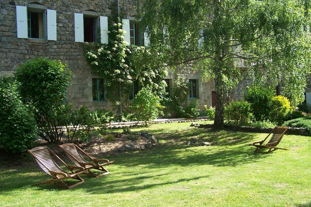 Salomony Chambre D'Hotes Marcols-les-Eaux エクステリア 写真